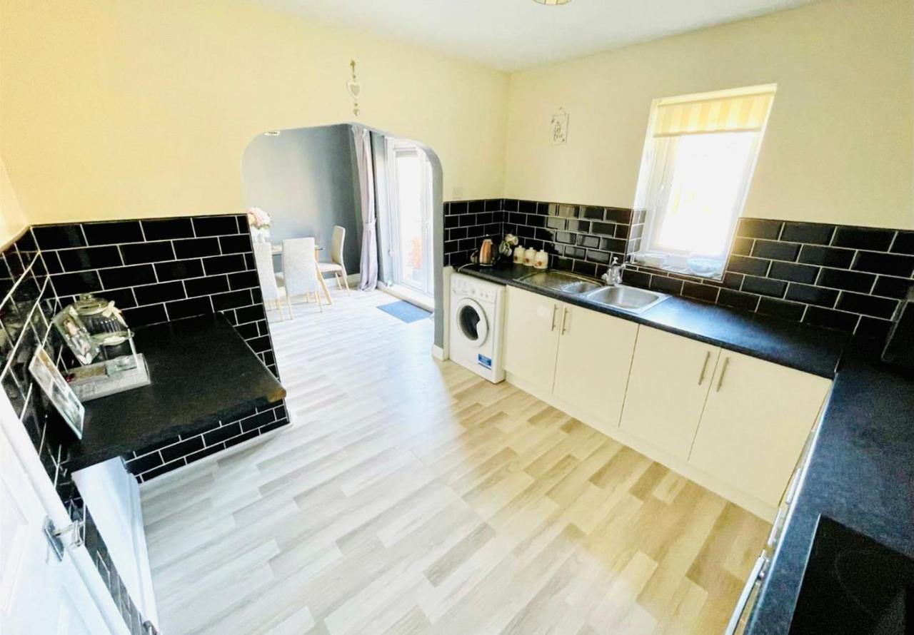 Lovely And Affordable House Closer To The Sea Hartlepool Eksteriør bilde